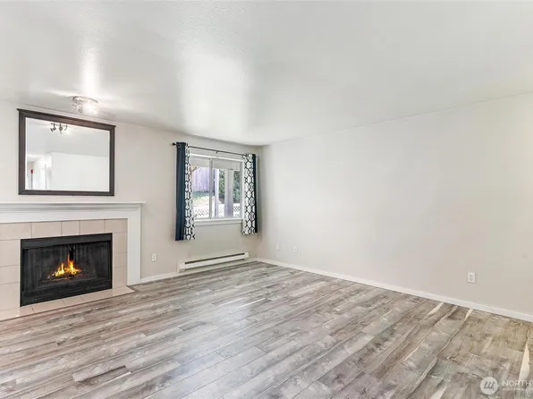 15415 35th Avenue W #F105, Lynnwood, WA 98087