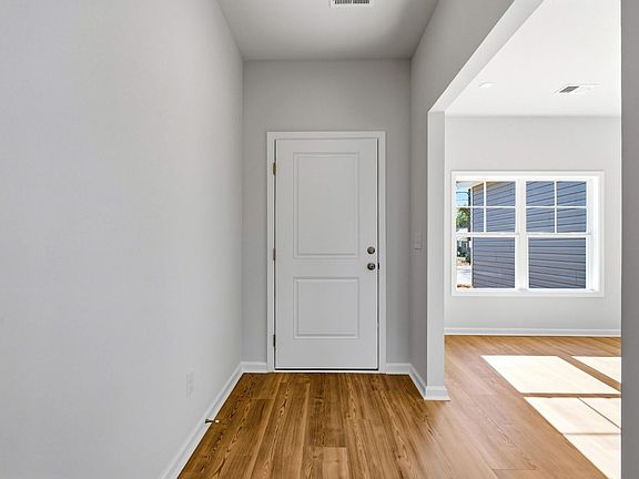 4th image of 282 Lexyryan Ct.