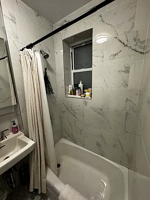 Rented by CitySites Real Estate Group | media 6