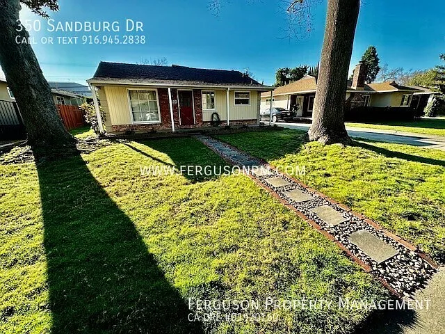 350 Sandburg Dr — Photo 2