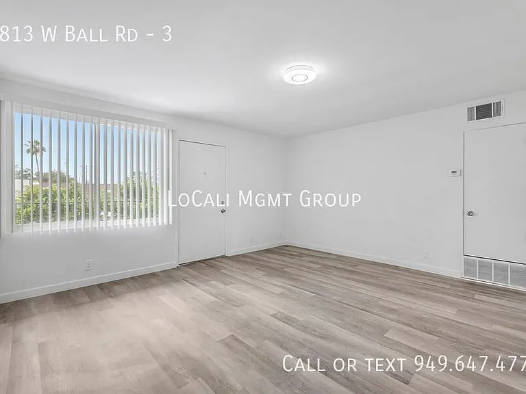 1813 W Ball Rd #3 — Photo 32