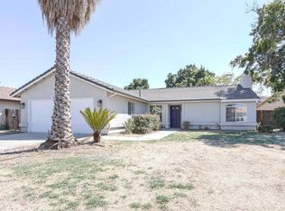 913 Don Medico Dr, Hanford, CA 93230