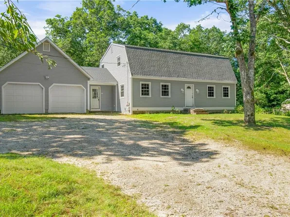 164 Klondike Rd, Charlestown, RI 02813