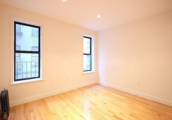 5th image of 636 W 136th St APT 4