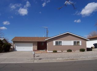 13105 Turquoise Ave NE, Albuquerque, NM 87123