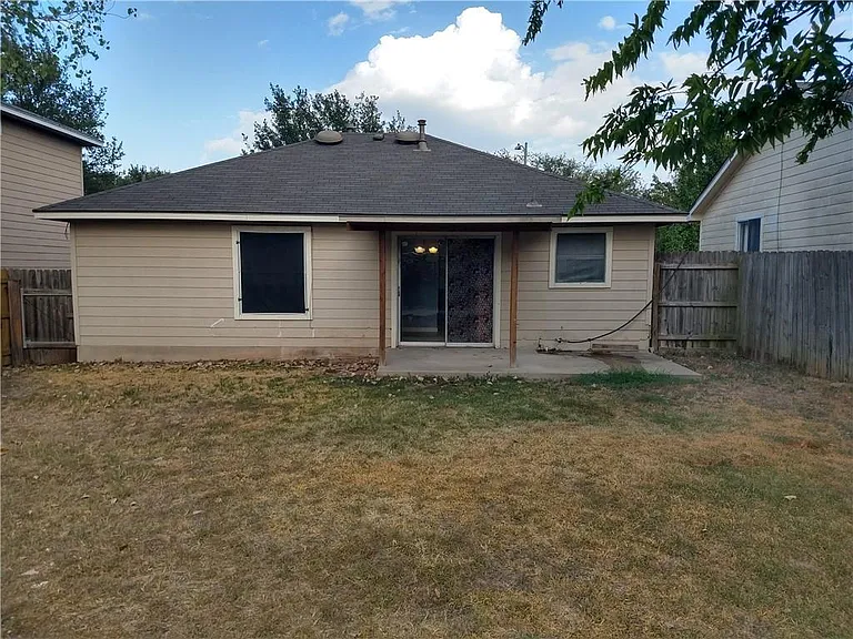 227 E Wild Senna Dr — Photo 2