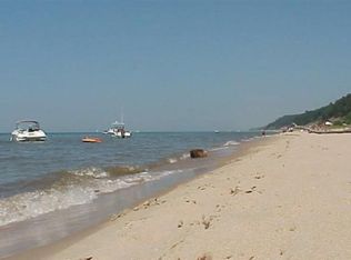 2 Miami Ave, South Haven, MI 49090