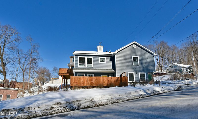 5th image of 28-30 1st Street