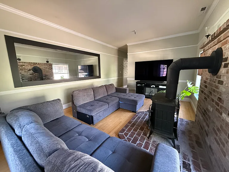 2209 I St — Photo 23