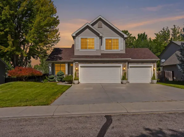 2468 E Heathfield Ct, Eagle, ID 83616