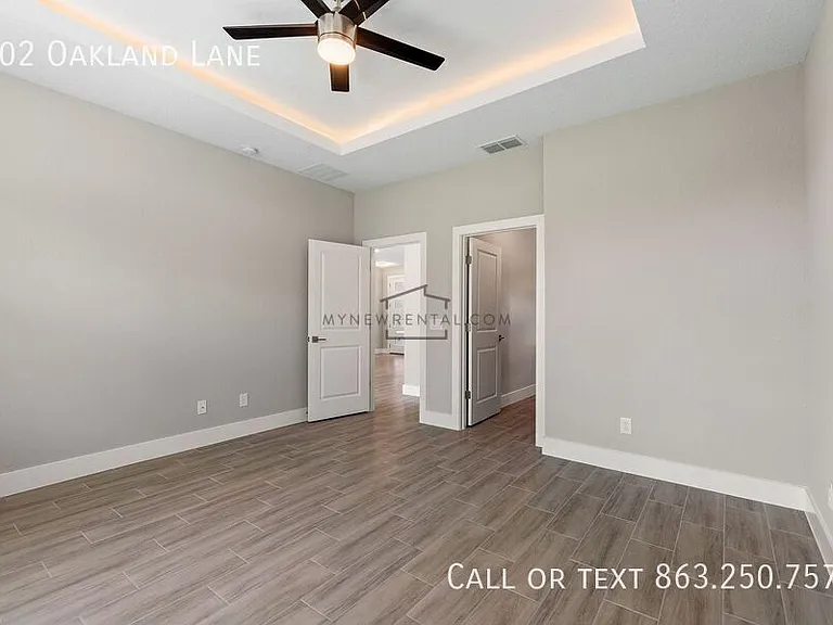 402 Oakland Ln — Photo 25