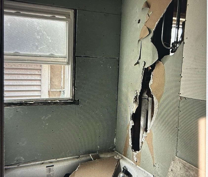 2nd image of 532 N Pine Ave