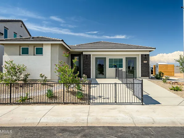 2916 E VILLA Avenue, San Tan Valley, AZ 85143