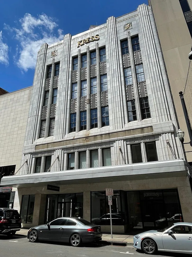 Available Now In The Heart Of Historic Downtown Nashville — Photo 1