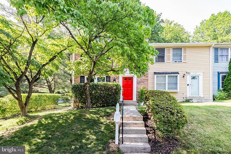 1st image of 10129 Watkins Mill Pl