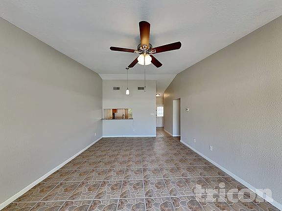 2nd image of 1757 Lakeview Village Dr