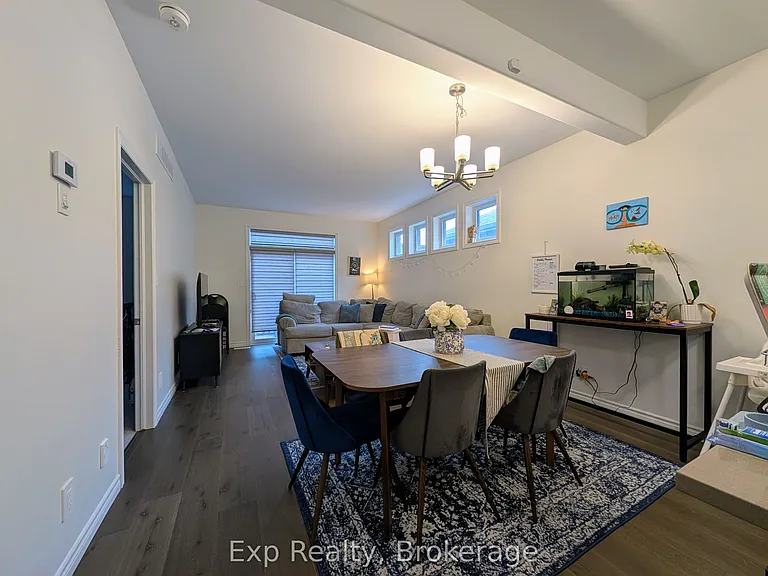 96 Athabaska Dr — Photo 8