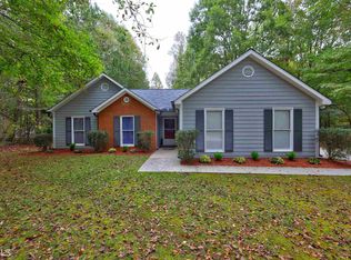 70 Daisy Pl, Newnan, GA 30265