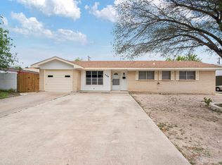 106 Crestline Dr, Del Rio, TX 78840