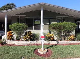 240 Laurelcrest Cir, Valrico, FL 33594