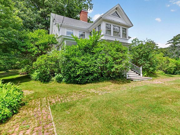2nd image of 48 Waukewan Road
