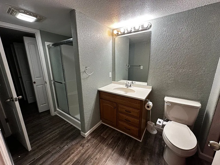 491 Short St — Photo 29