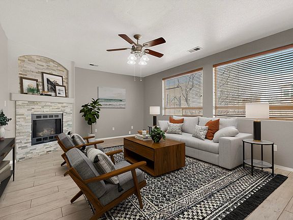 5th image of 1328 Peppoli Loop SE