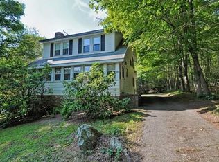 83 Mendon St, Hopedale, MA 01747