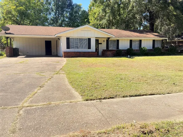 2752 Baldwin Brook Dr, Montgomery, AL 36116
