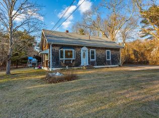 121 Marion Rd, Mattapoisett, MA 02739