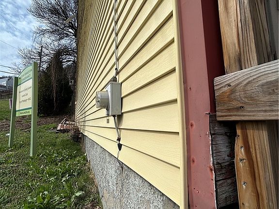 5th image of 1000 Spring Garden Ave