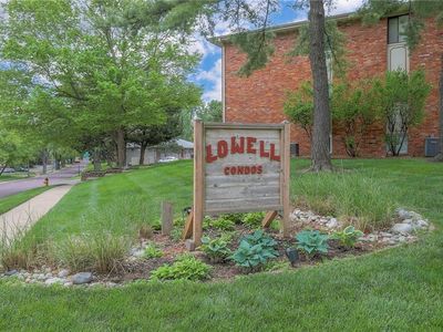 8215 Santa Fe Dr APT 6, Overland Park, KS, 66204