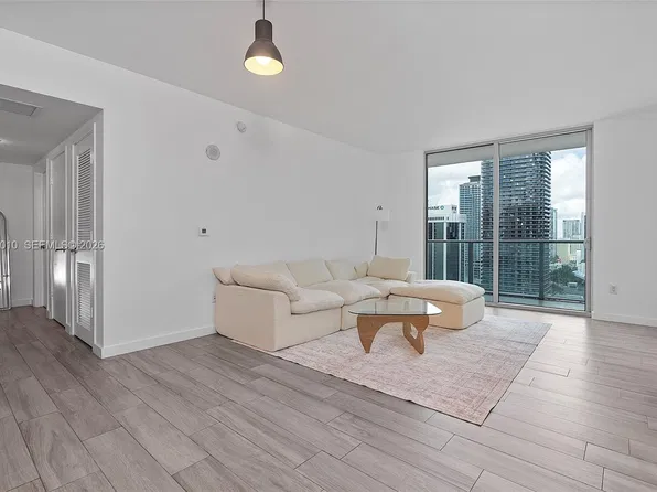 1100 S Miami Ave APT 2407, Miami, FL 33130