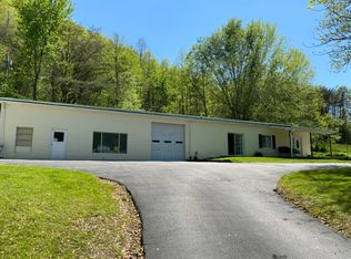 223 E Cardinal Ln, Clearfield, KY 40313