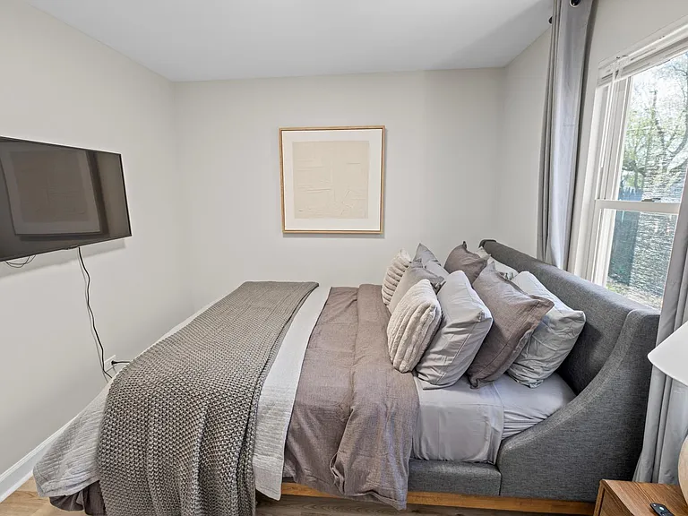 167 Mayfield Ave — Photo 12