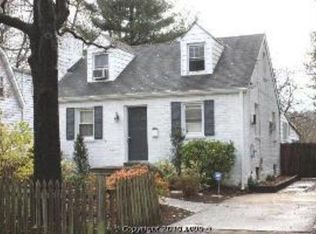 5910 14th St N, Arlington, VA 22205