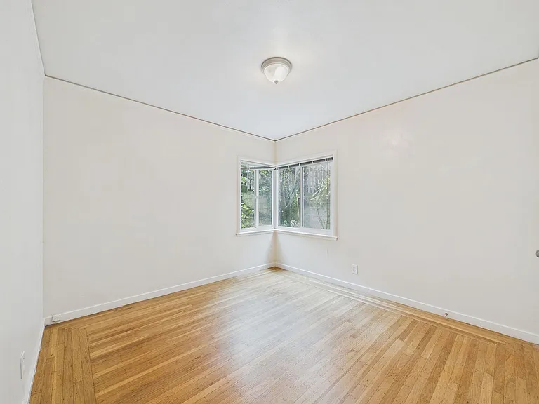 1148 Norwood Ave, Oakland, CA 94610 — Photo 6