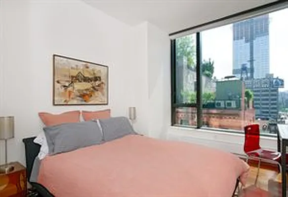 Rented by Brown Harris Stevens | media 9