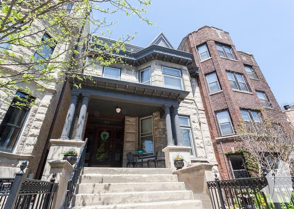 1st image of 724 W Oakdale Ave #1F