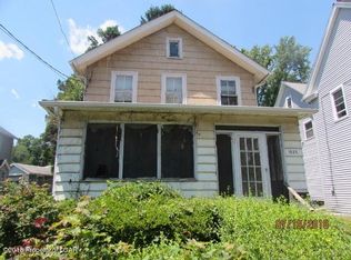 1025 Shoemaker Ave, West Wyoming, PA