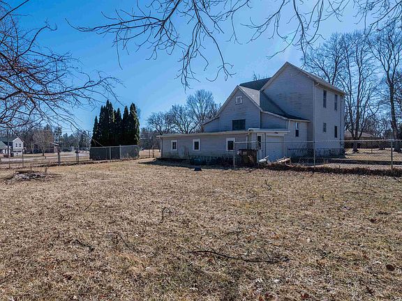 4th image of 502 E Brayton Rd