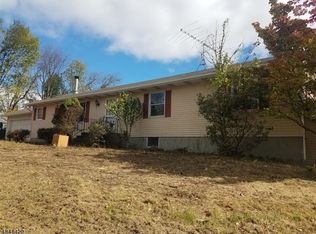 45 Phillips Rd, Branchville, NJ 07826