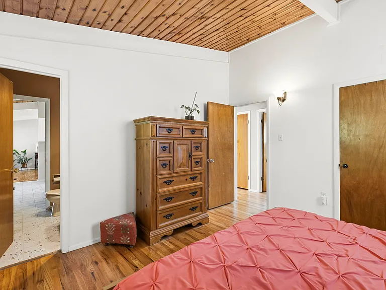 1321 Eagle View Dr — Photo 15