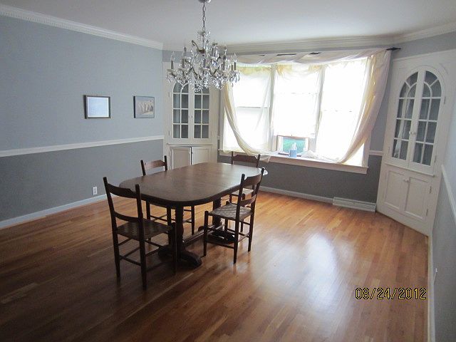 1st image of 1213 Oaklawn Dr
