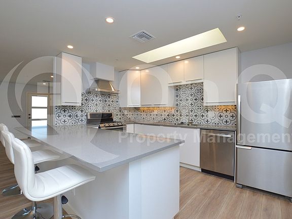 3rd image of 8607 E Cambridge Ave