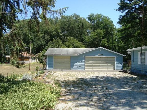 2nd image of 7763 N Oriole Ln