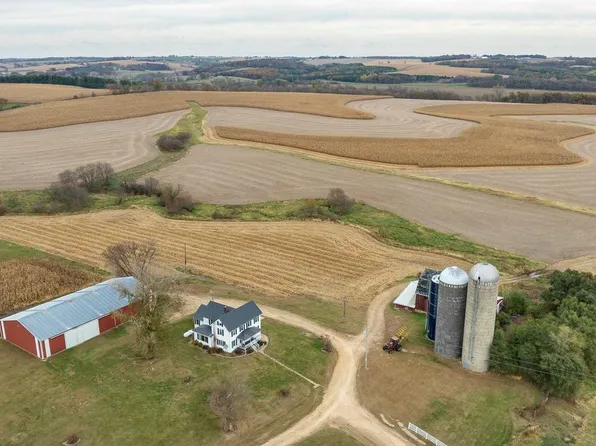 8236 Cth K, Gratiot, WI 53541