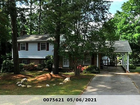 4005 Willow Oak Rd, Raleigh, NC 27604