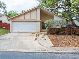 6203 Fox Creek St, San Antonio, TX 78247