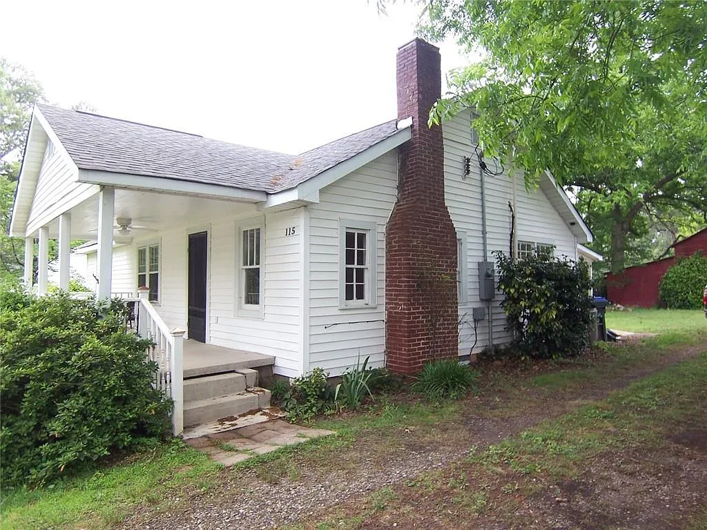 2 bed, 2.0 bath, 1512 sqft, $2,350 — Photo 2
